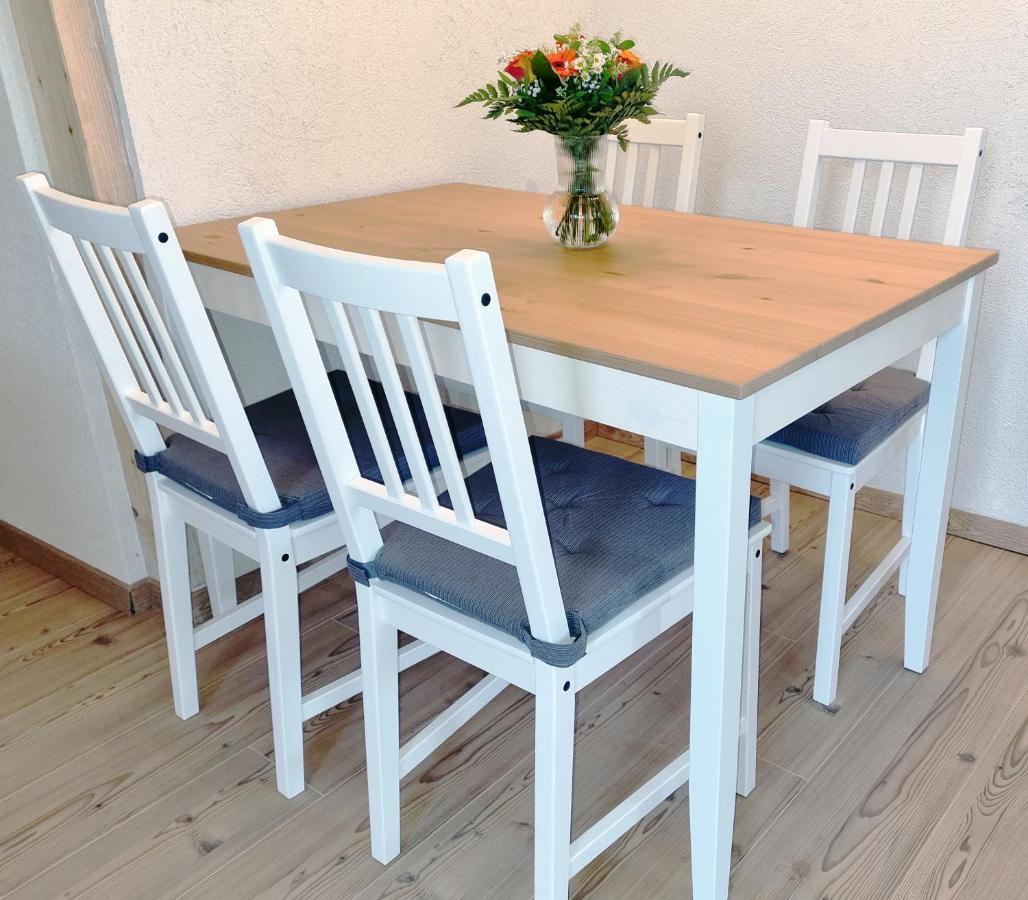 Apartment Kerbholz - Zwischen Suedschwarzwald Und Schweiz Griessen エクステリア 写真